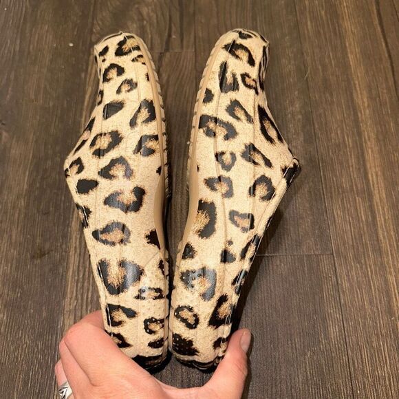 Crocs leopard spot rubber washable slip in W7 ortho clogs - Picture 5 of 5